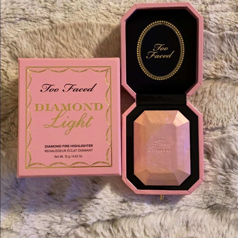 Too Faced Diamond Light brand new!
